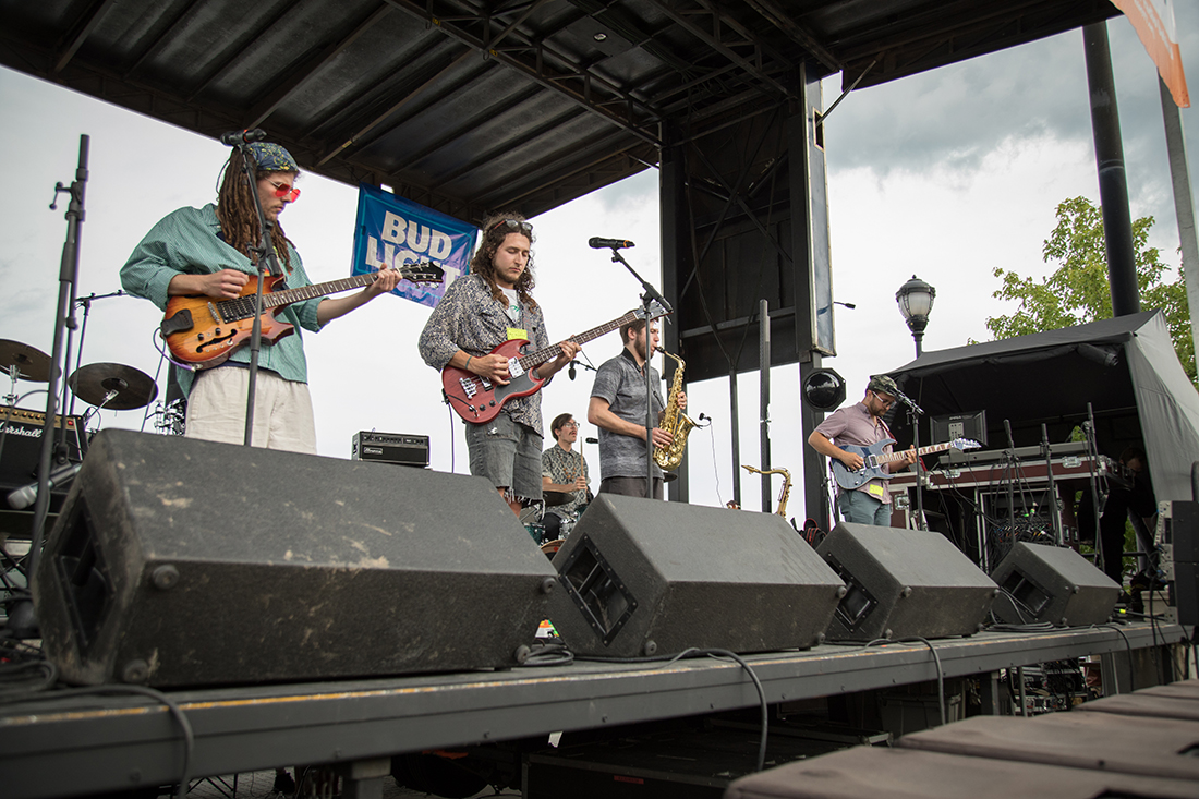 Let’s Be Leonard Launches Kickstarter Campaign