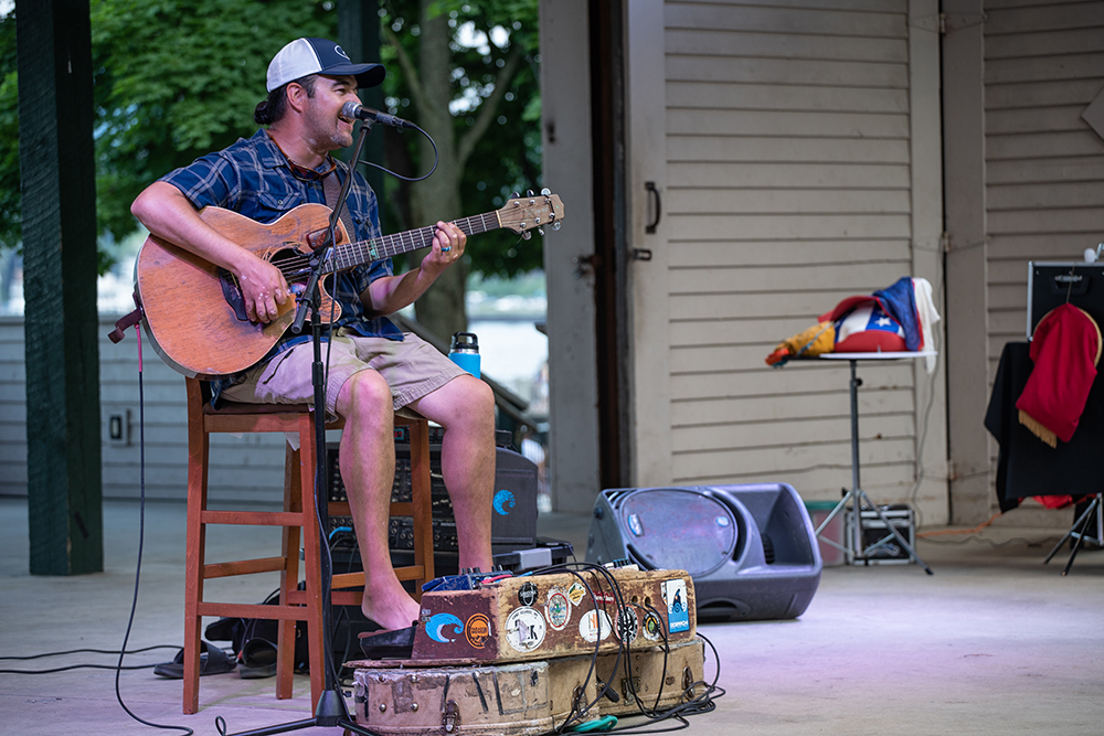 Richie Ortiz: Artist Series Interview