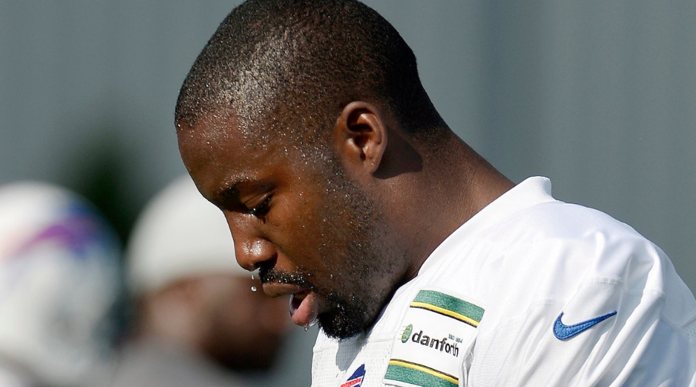 Veteran NFL Cornerback Vontae Davis Hangs Up His Cleats at Halftime