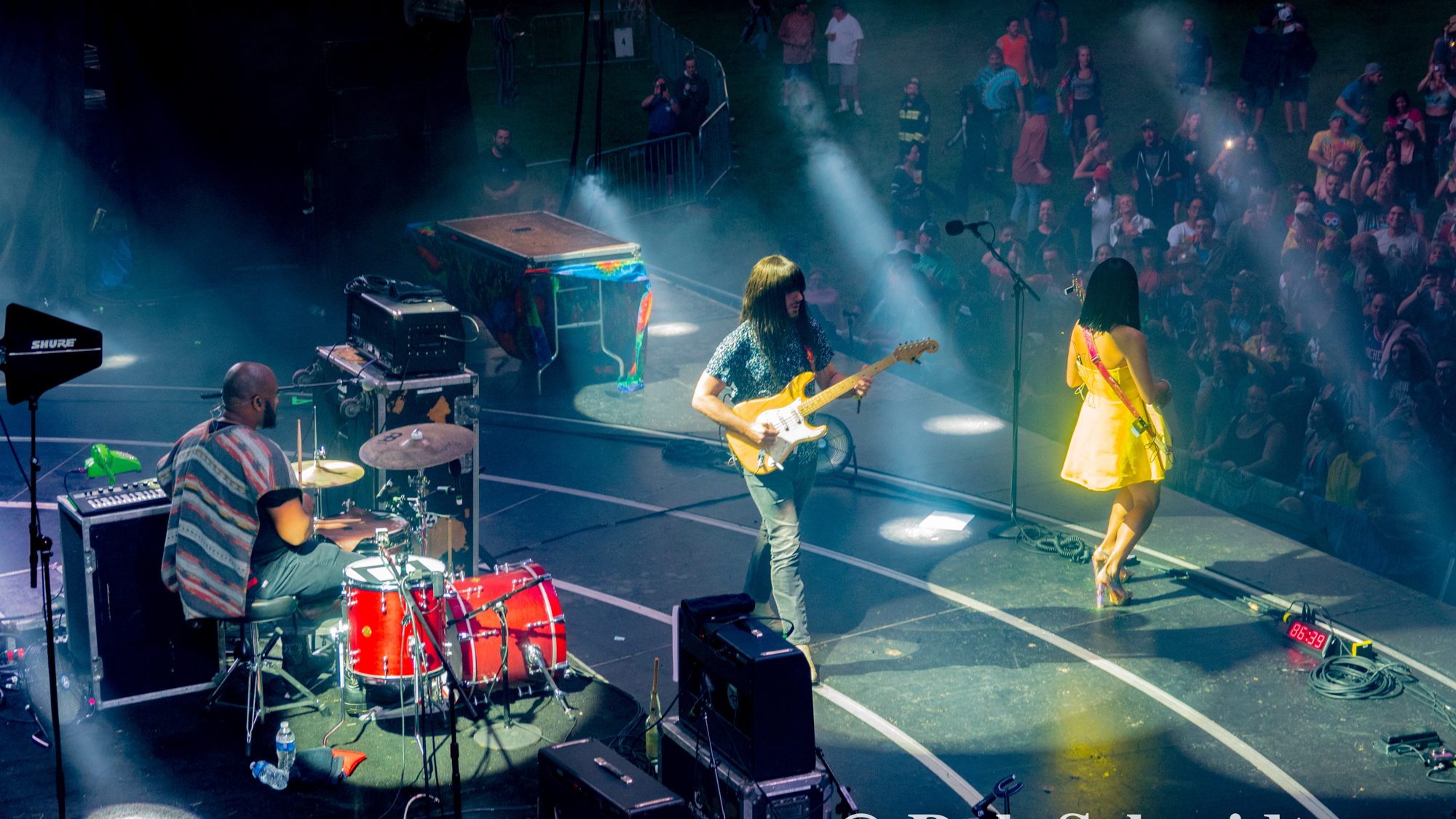 Khruangbin Detail 2022 US Tour Dates