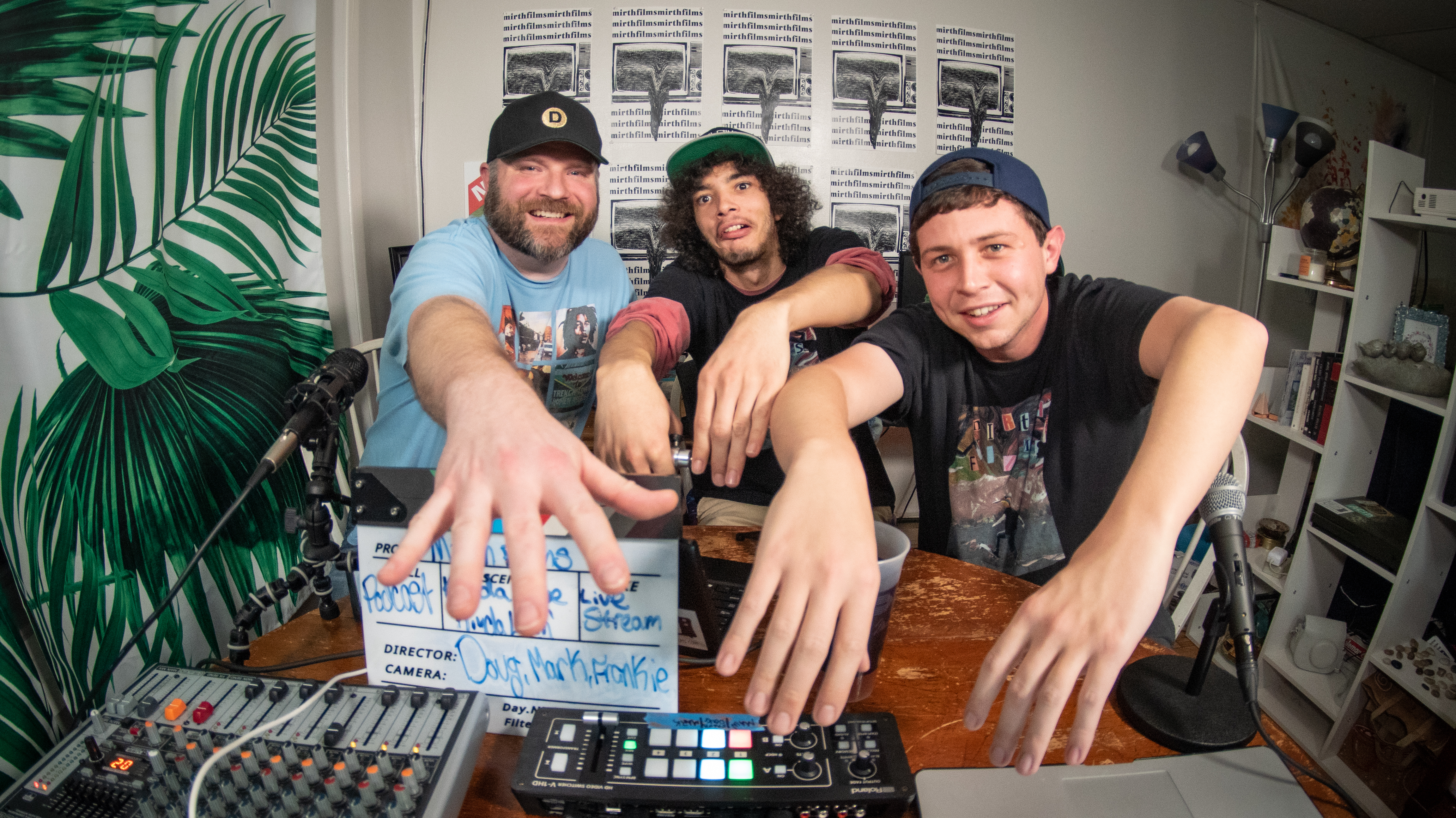 Ep. 34: TOMANOS | Kinda Live Kinda Livin’ Podcast