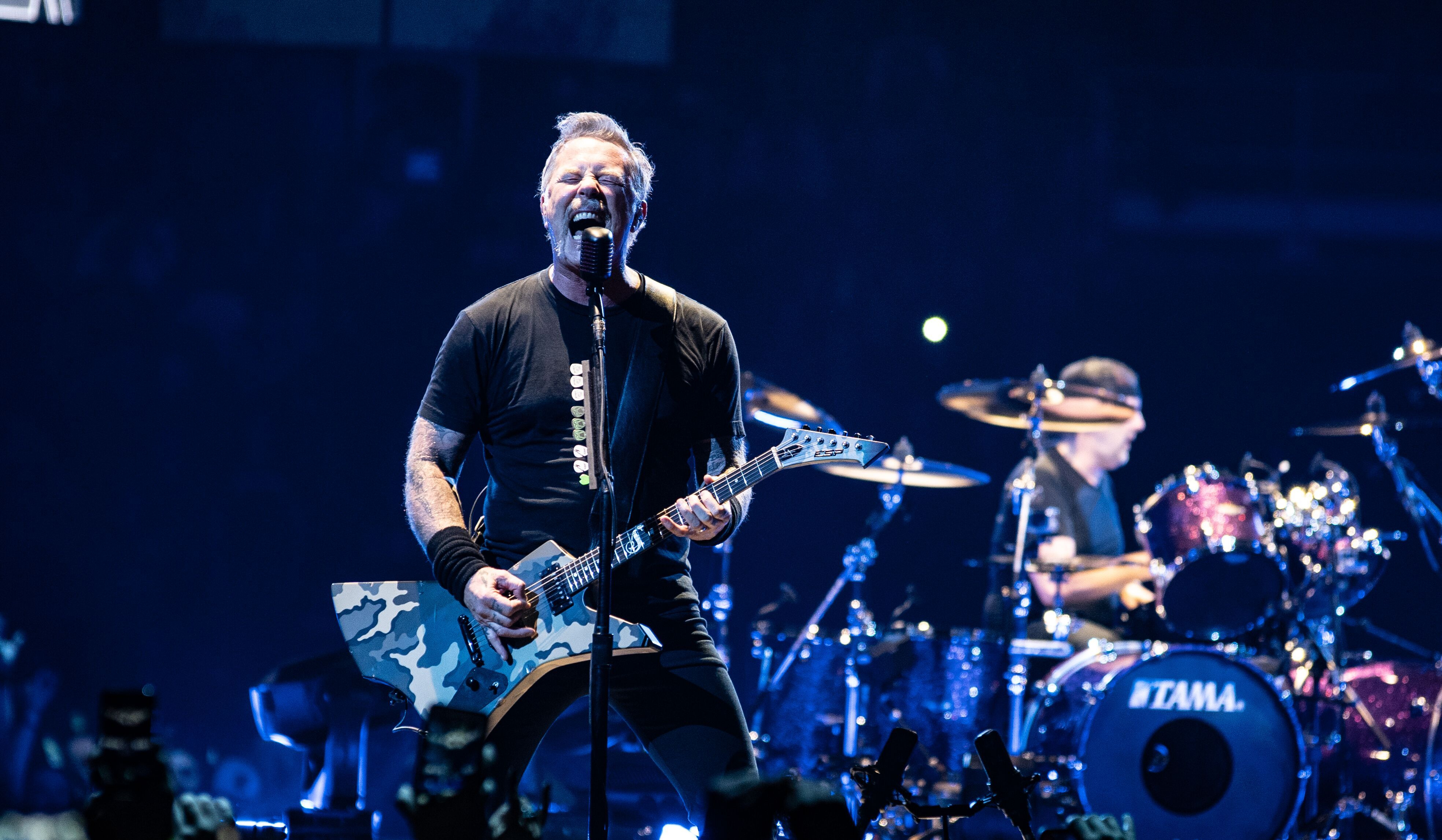 Metallica Donates Up To $100,000 For California Wildfire Relief