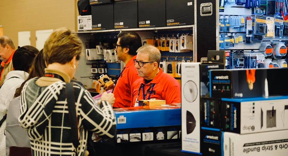 138 Year Old Camera Store in Nashville, TN Shuts Its Doors