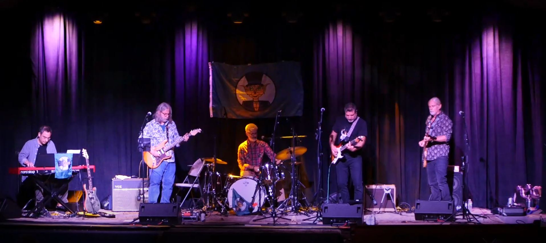 VIDEO: The Dude of Life at Lark Hall in Albany, NY