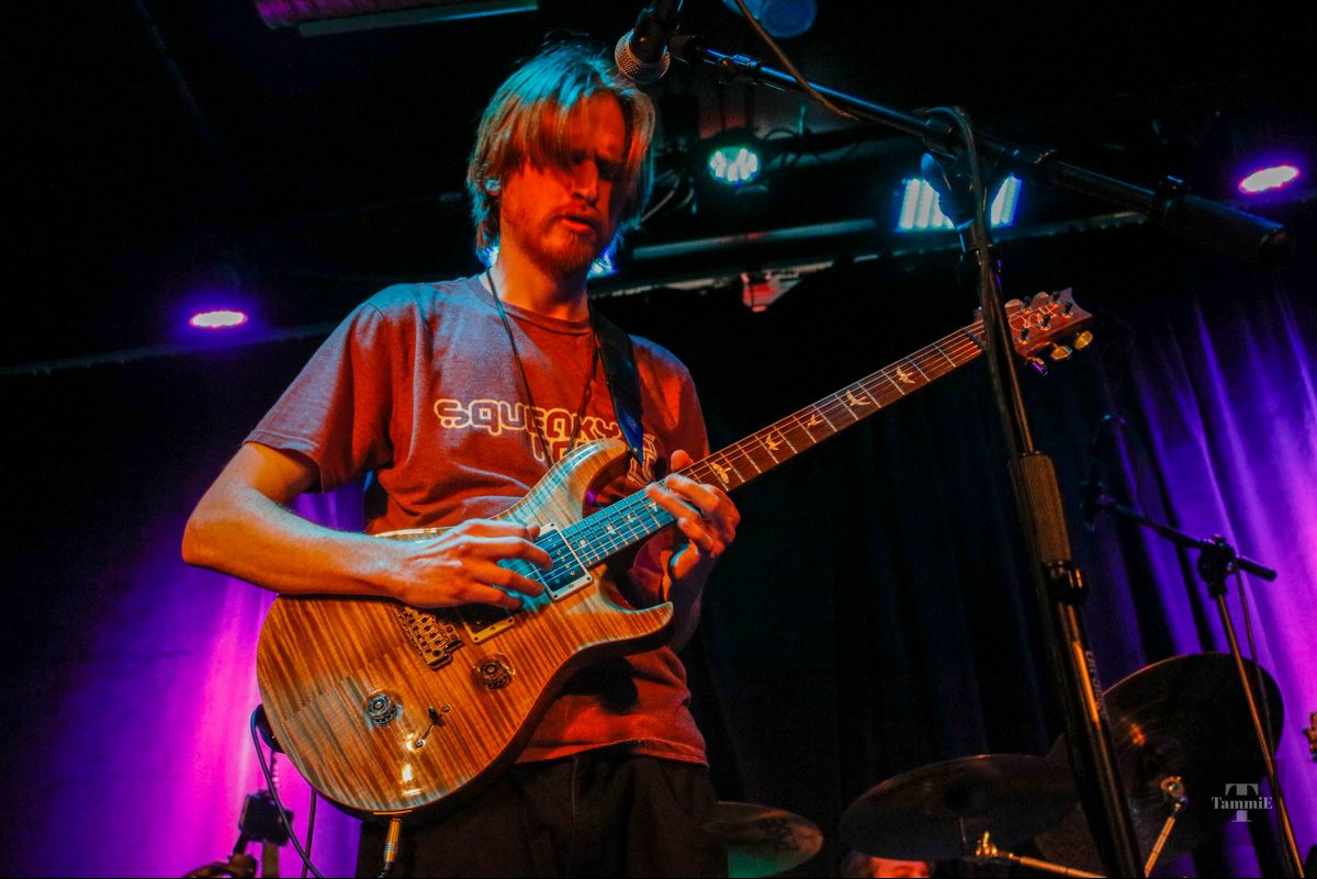 Recap: Timbre Coup & Squeaky Feet Bring the Heat at The Hollow