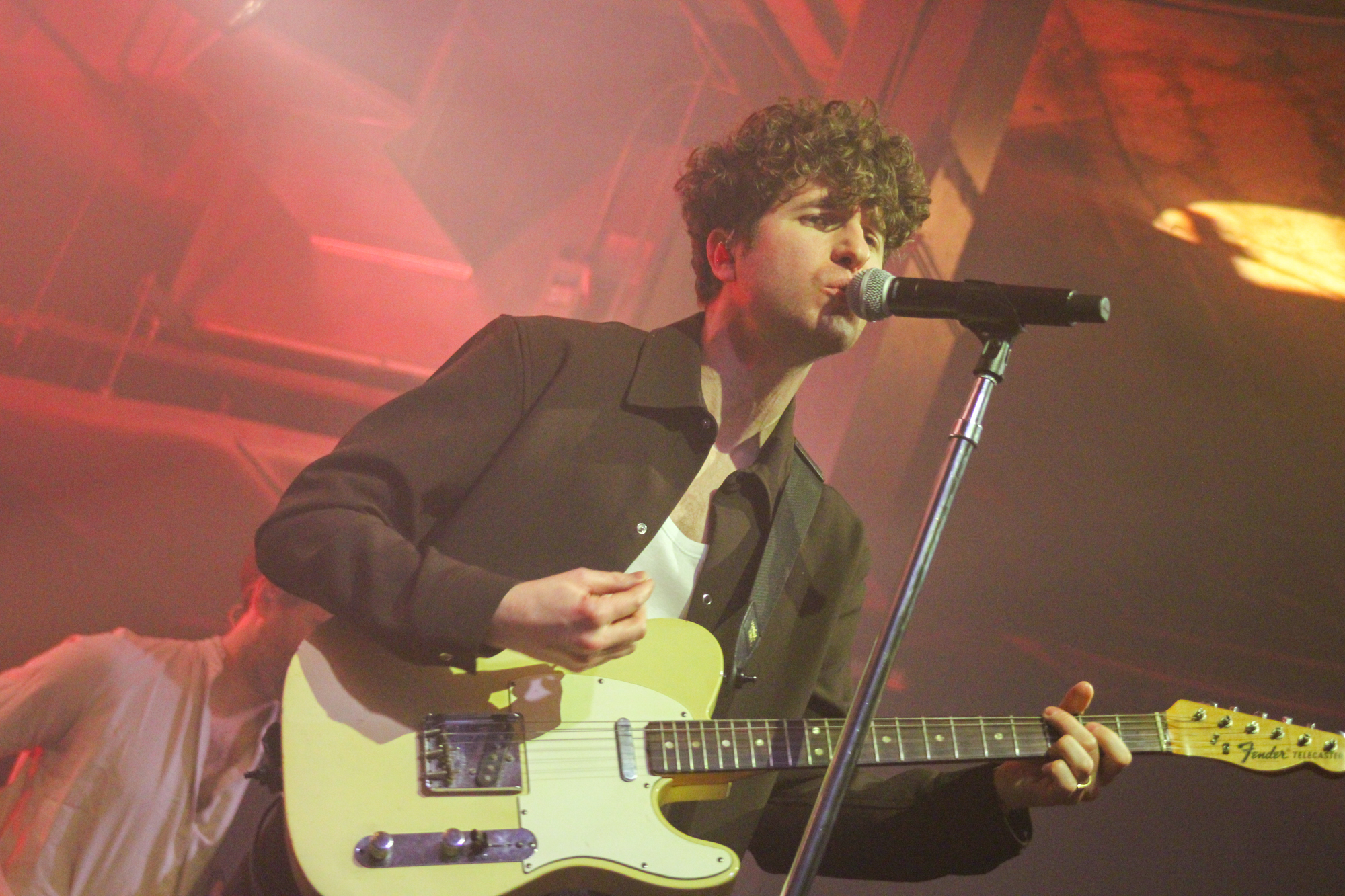 Recap: The Kooks – Inside in/Inside out 15th Anniversary Tour in Albany, NY 3/6/2024