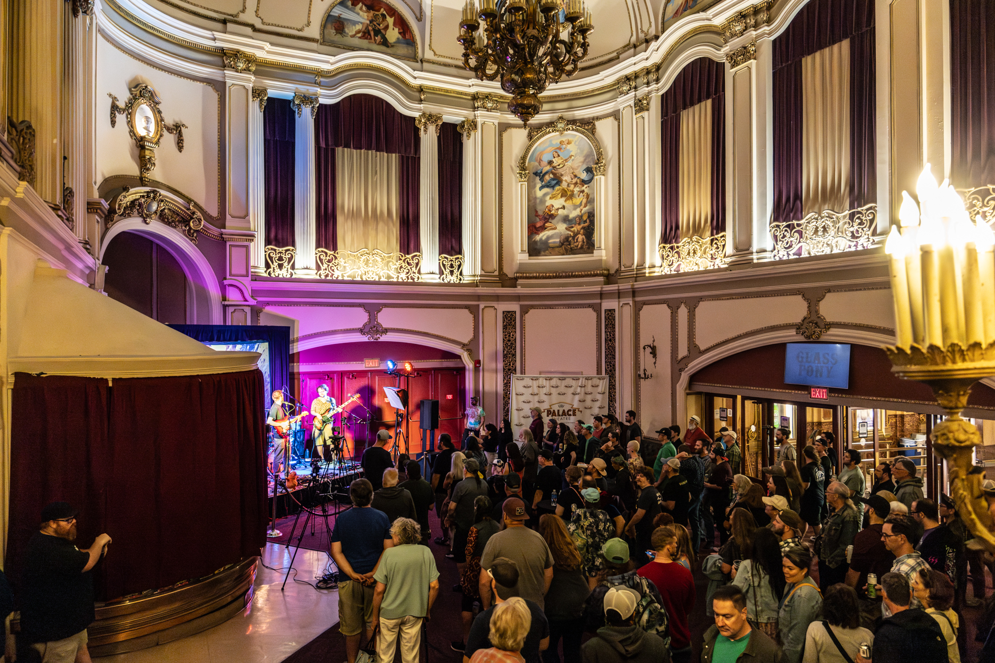 Palace Sessions Returns with PhanArt Show with Kale The Band on Oct. 26